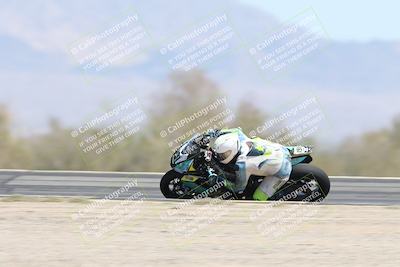 media/Apr-20-2025-CVMA (Sun) [[39090e8767]]/Race 9-Formula LW Twins Shootout/